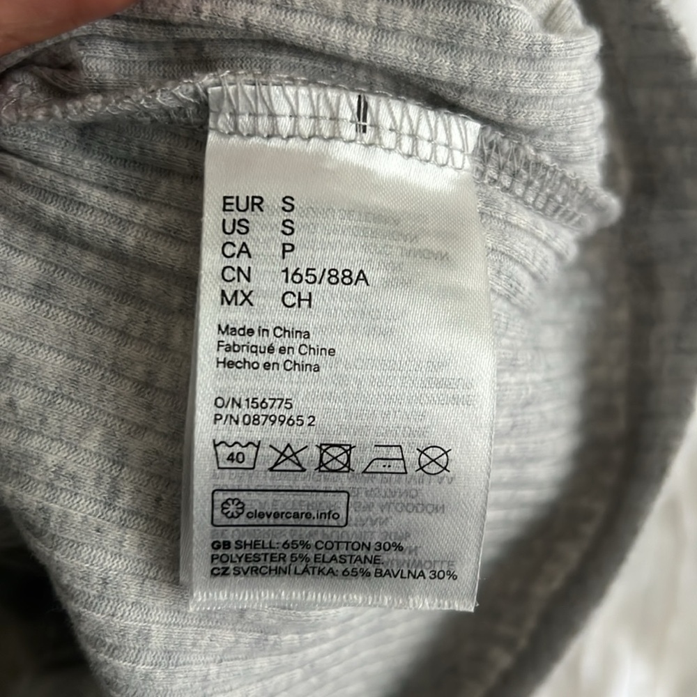 H&M Gray Ribbed Tank Top - Picture 7 of 7